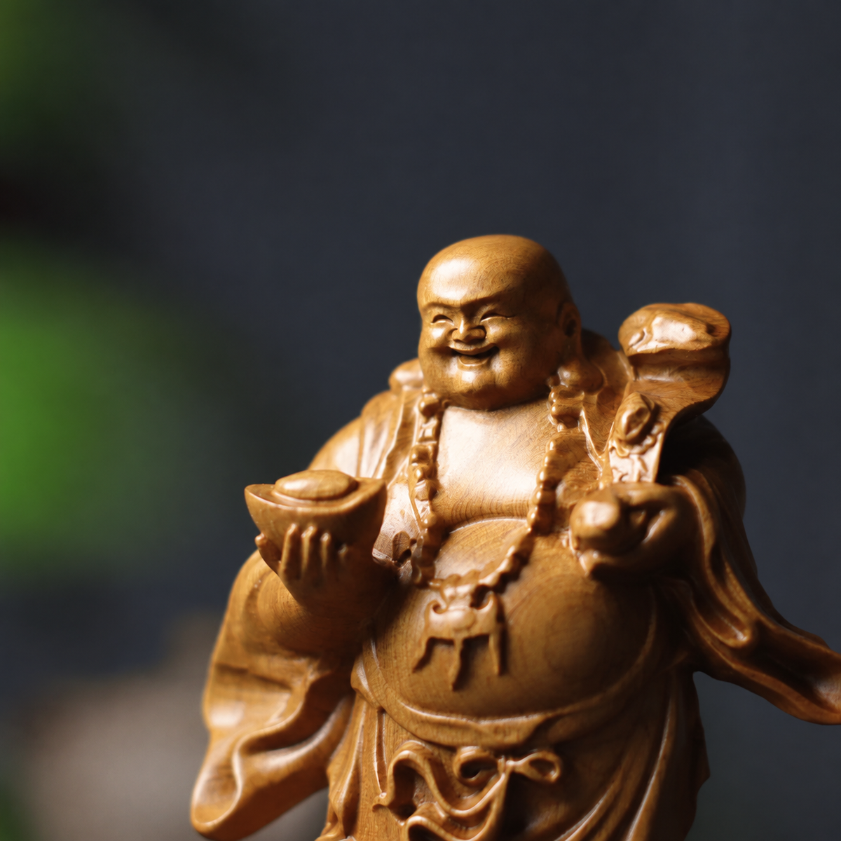 Laughing Buddha with Ruyi & Sack in Pine Wood — Product photo 3