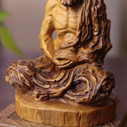 Meditating Bodhidharma Statue in Cypress Wood — Product photo 8