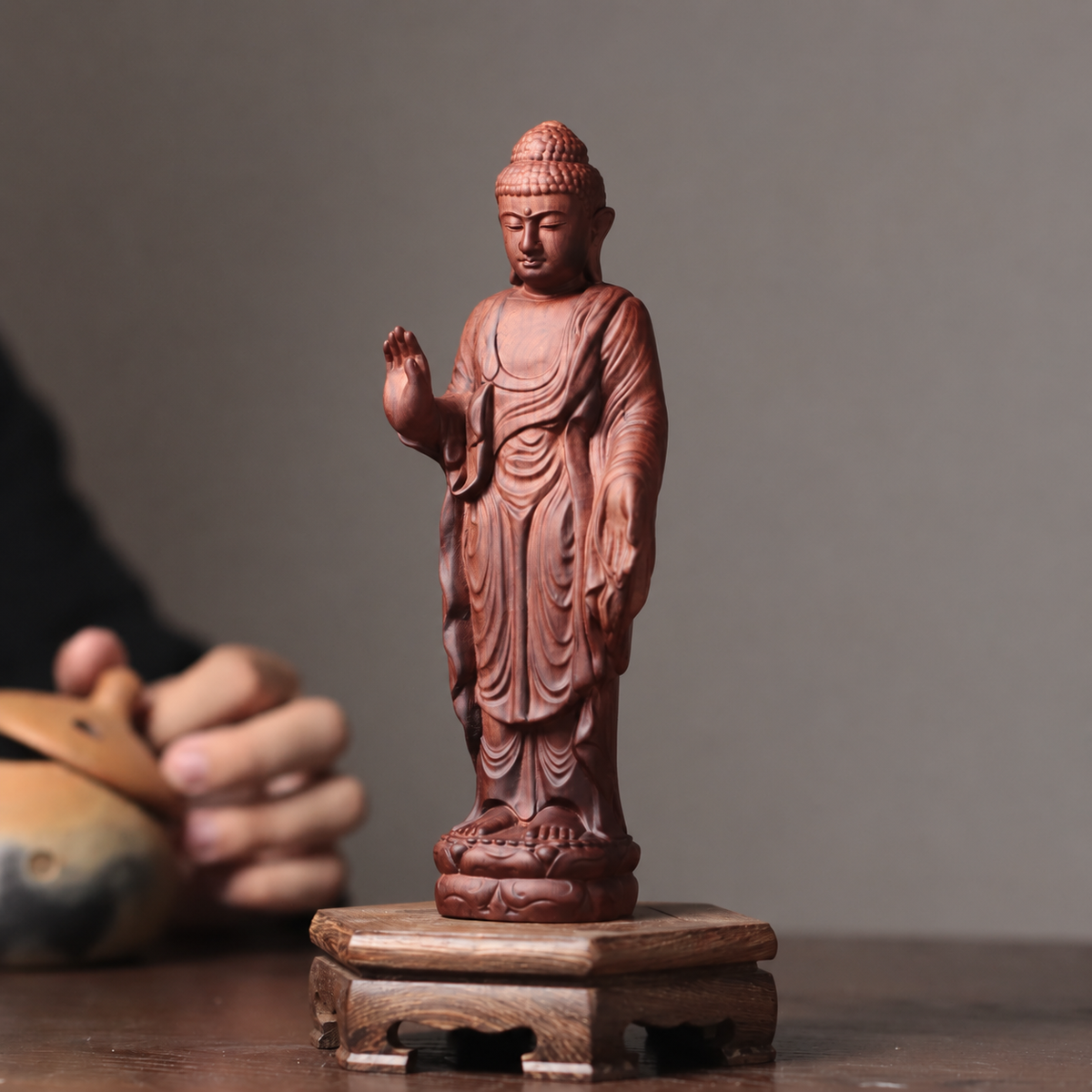 Standing Abhaya Buddha Statue in Padauk Wood — Product photo 3