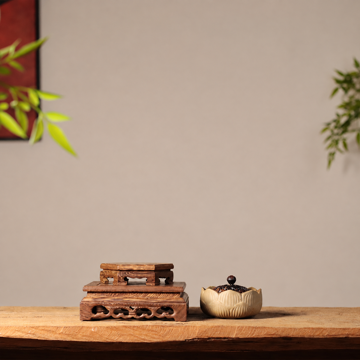 Ebony Wood Display Stand for Statues