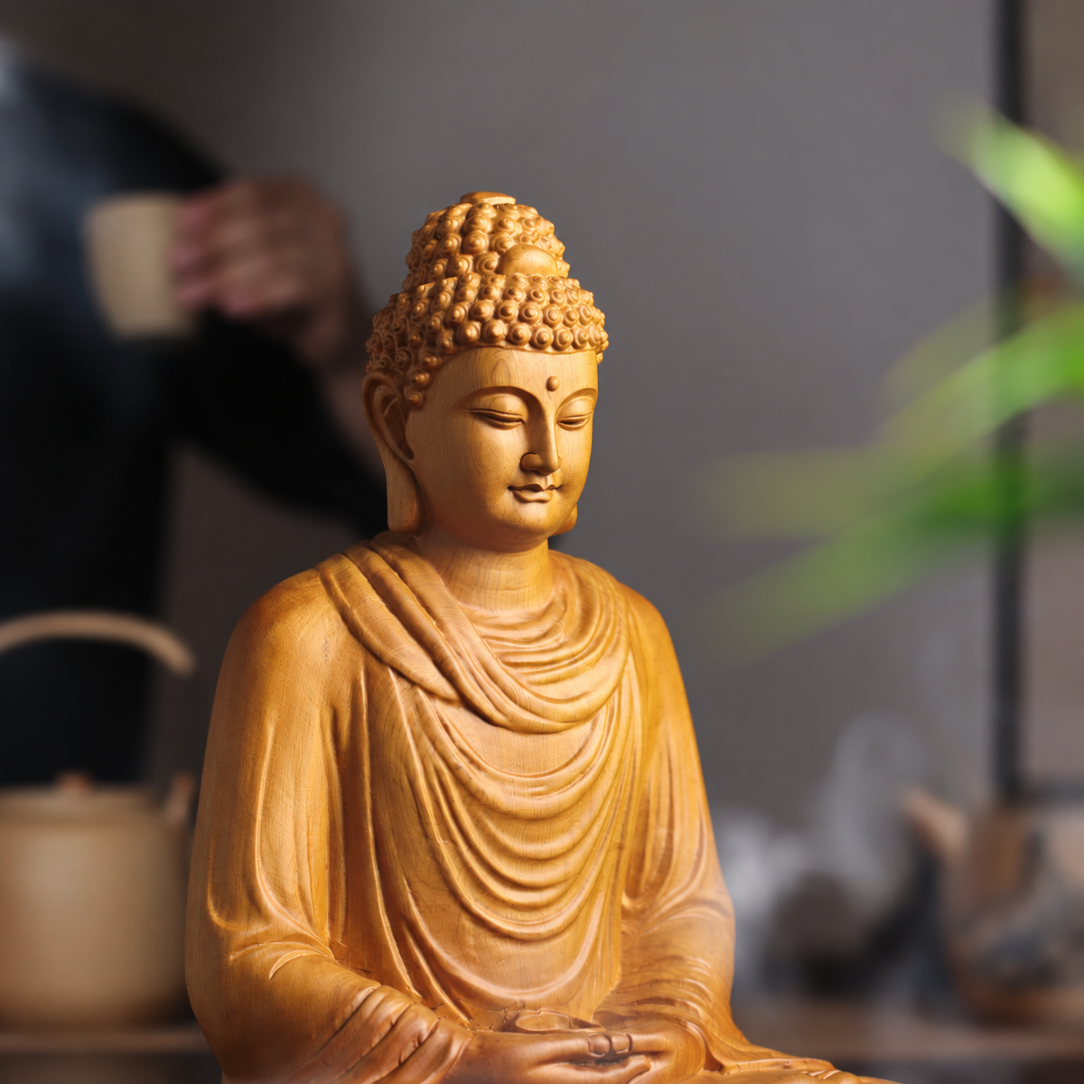 Shakyamuni Meditation Buddha in Cypress Wood