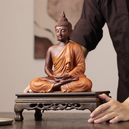 Brown & Gold Meditation Buddha in Padauk Wood — Product photo 2