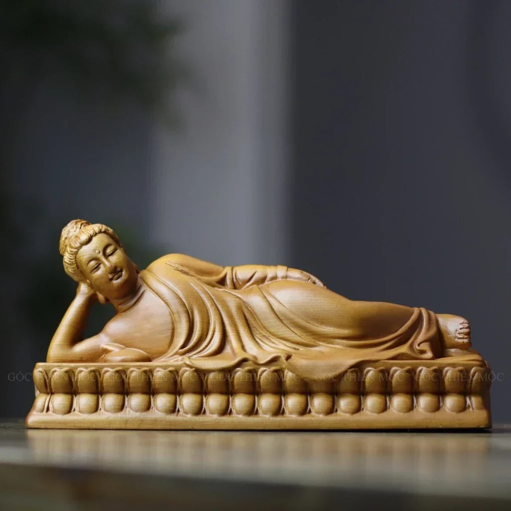 Reclining Shakyamuni Buddha Statue in Solid Wood — Product photo 1