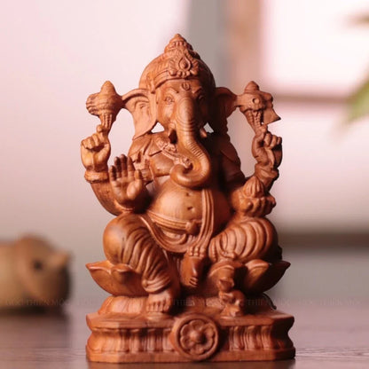 Ganesha Statue in Hand-Carved Padauk Wood — Product photo 7
